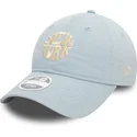 jasnoniebieska-regulowana-czapka-z-zakrzywionym-daszkiem-dla-kobiet-9twenty-washed-new-york-states-and-countries-od-new-era