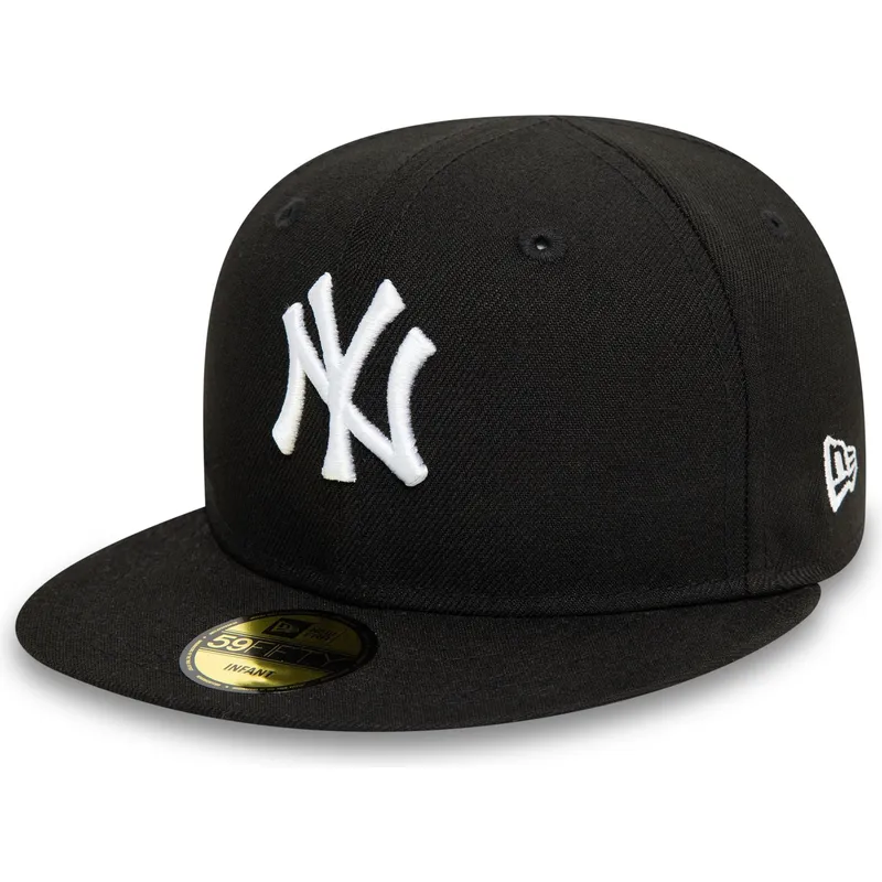 czarna-dopasowana-czapka-z-daszkiem-dla-chlopca-59fifty-my-first-new-york-yankees-mlb-new-era