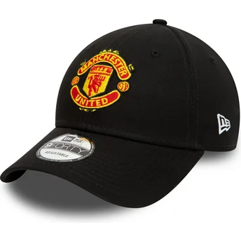 Czarna regulowana czapka z zakrzywionym daszkiem 9FORTY Essential Manchester United Football Club od New Era