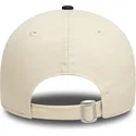 regulowana-czapka-z-zakrzywionym-daszkiem-9forty-colour-block-new-york-yankees-mlb-od-new-era-w-kolorach-bezowym-i-granatowym