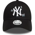 czarna-regulowana-czapka-z-zakrzywionym-daszkiem-dla-kobiet-9twenty-icon-butterflies-new-york-yankees-mlb-new-era