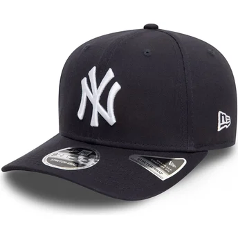 Granatowa czapka z zakrzywionym daszkiem snapback 9SEVENTY Stretch Snap New York Yankees MLB od New Era