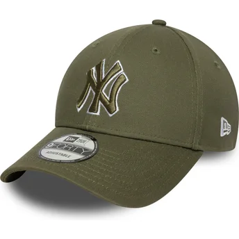 Zielona zakrzywiona czapka regulowana z zielonym logo 9FORTY Outline New York Yankees MLB marki New Era