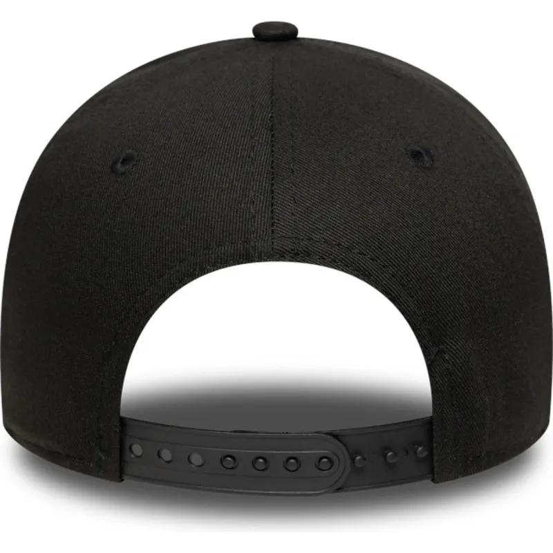 czarna-czapka-z-zakrzywionym-daszkiem-snapback-e-frame-essential-chicago-bulls-nba-new-era