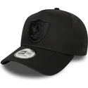 czarna-czapka-z-zakrzywionym-daszkiem-snapback-e-frame-essential-las-vegas-raiders-nfl-new-era