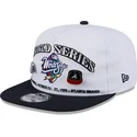 biala-i-czarna-plaska-czapka-snapback-golfer-championship-pin-new-york-yankees-atlanta-braves-mlb-new-era
