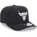 czarna-regulowana-czapka-z-zakrzywionym-daszkiem-golfer-everyday-nylon-chicago-bulls-nba-new-era