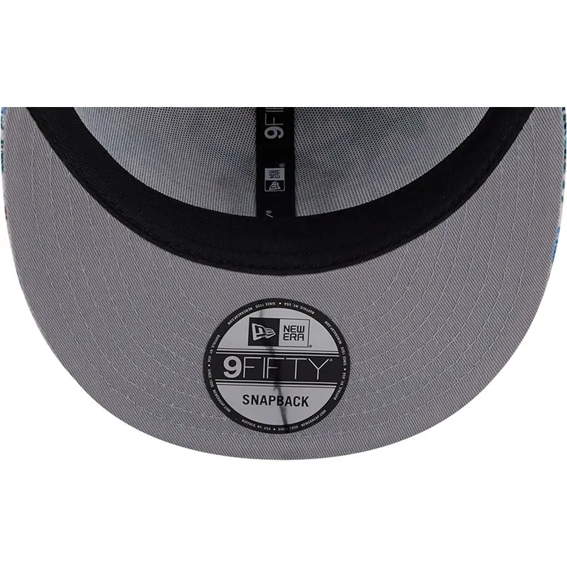 biala-plaska-czapka-snapback-9fifty-print-spring-training-fan-pack-2025-new-york-yankees-mlb-new-era