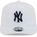biala-czapka-truckerka-9seventy-perf-spring-training-fan-pack-2025-new-york-yankees-mlb-od-new-era