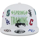 biala-plaska-czapka-snapback-9fifty-scatter-spring-training-fan-pack-2025-mlb-cactus-league-logo-new-era