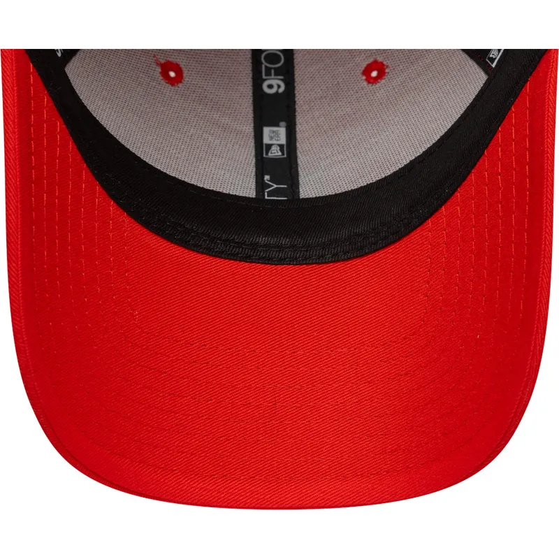 czerwona-regulowana-czapka-z-zakrzywionym-daszkiem-z-czerwonym-logo-9forty-colour-pack-new-york-yankees-mlb-new-era