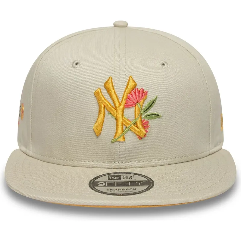 czapka-z-plaskim-daszkiem-bezowa-snapback-9fifty-floral-new-york-yankees-mlb-new-era