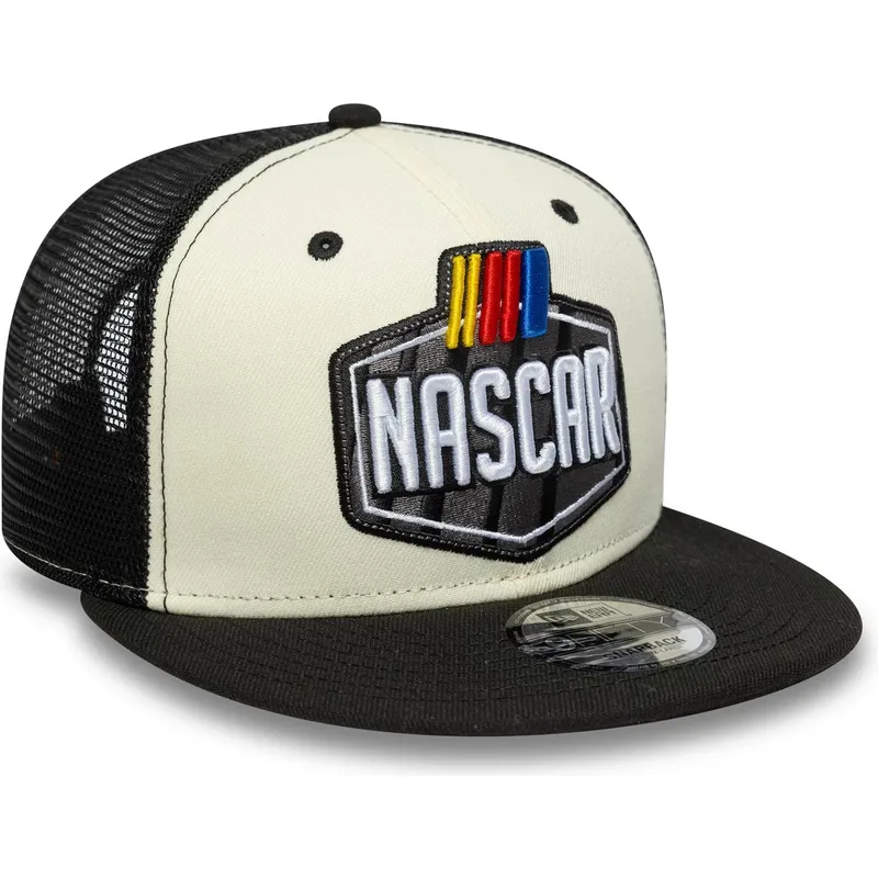 czapka-trucker-plaska-bezowo-czarna-9fifty-classics-logo-nascar-new-era