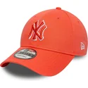pomaranczowa-regulowana-czapka-z-zakrzywionym-daszkiem-z-pomaranczowym-logo-9forty-team-outline-new-york-yankees-mlb-new-era