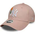 rozowa-damska-czapka-z-zakrzywionym-daszkiem-9forty-beaded-new-york-yankees-mlb-marki-new-era