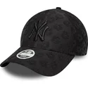 czarna-regulowana-czapka-z-zakrzywionym-daszkiem-dla-kobiet-9forty-floral-towelling-new-york-yankees-mlb-od-new-era
