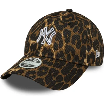 Czapka z daszkiem regulowana dla kobiet 9TWENTY Outline New York Yankees MLB od New Era w panterkę