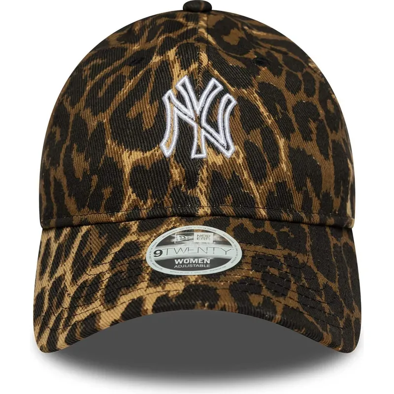 czapka-z-daszkiem-z-regulacja-w-panterke-dla-kobiet-9twenty-outline-new-york-yankees-mlb-new-era
