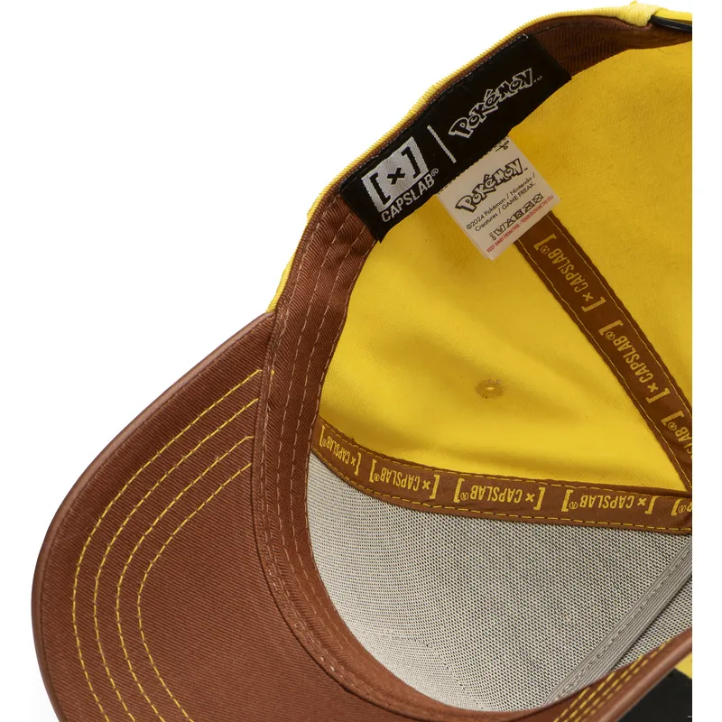 czapka-z-daszkiem-czarna-zolta-i-brazowa-snapback-pikachu-pmk6-pik-pokemon-od-capslab