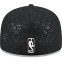 czarna-dopasowana-czapka-z-plaskim-daszkiem-59fifty-day-a-frame-chicago-bulls-nba-new-era
