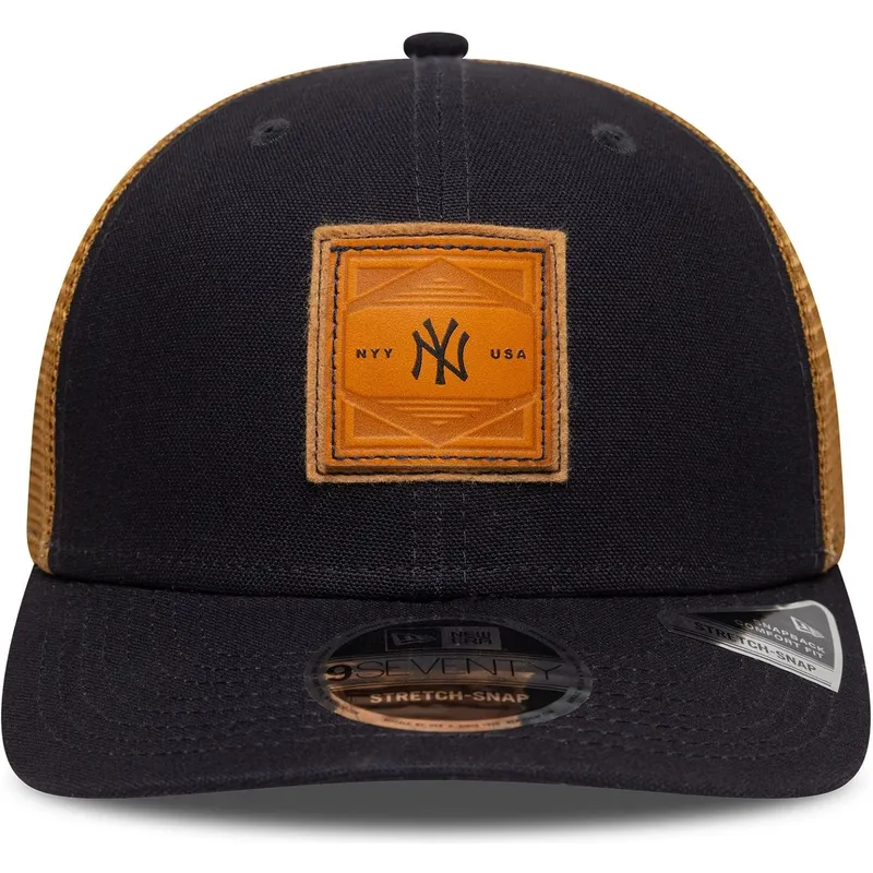 granatowo-brazowa-czapka-trucker-9seventy-stretch-snap-z-wytloczonym-logo-new-york-yankees-mlb-od-new-era