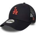 granatowa-regulowana-czapka-trucker-dla-chlopca-z-czerwonym-logo-9forty-homefield-los-angeles-dodgers-mlb-new-era