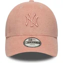rozowa-regulowana-czapka-z-daszkiem-dla-dziecka-9forty-towelling-new-york-yankees-mlb-new-era