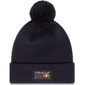 granatowa-czapka-z-pomponem-essential-red-bull-racing-formula-1-od-new-era