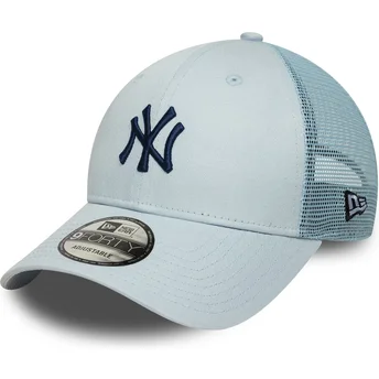 Niebieska czapka trucker regulowana z granatowym logo 9FORTY Homefield New York Yankees MLB od New Era