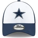 biala-i-granatowa-zakrzywiona-czapka-regulowana-dla-chlopca-9forty-the-league-dallas-cowboys-nfl-new-era