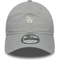 szara-zakrzywiona-czapka-regulowana-9twenty-mini-logo-washed-los-angeles-dodgers-mlb-od-new-era
