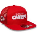 czerwona-plaska-czapka-trucker-golfer-international-series-games-2024-kansas-city-chiefs-nfl-od-new-era