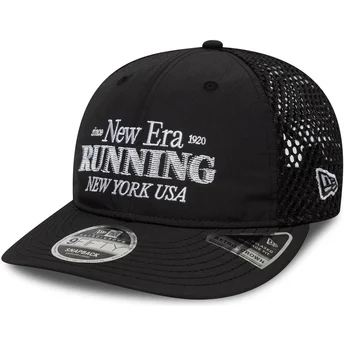 Czarna regulowana czapka trucker 9FIFTY Running Retro Crown od New Era