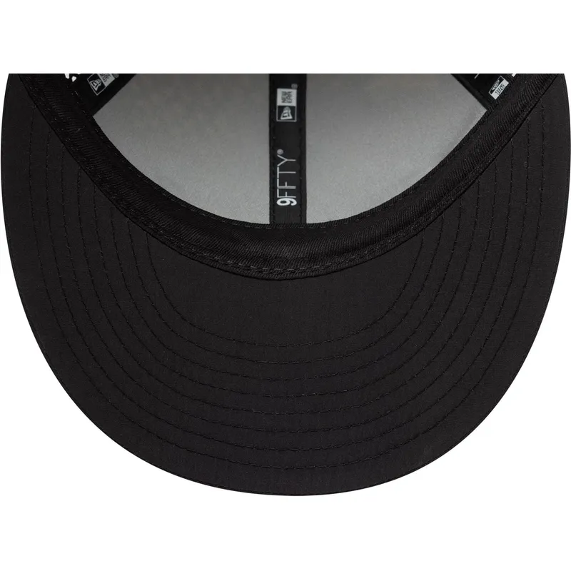 czapka-trucker-czarna-regulowana-9fifty-running-retro-crown-new-era