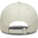 bezowo-granatowa-regulowana-czapka-z-daszkiem-9forty-side-script-new-york-yankees-mlb-od-new-era