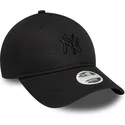 czarna-regulowana-czapka-z-zakrzywionym-daszkiem-dla-kobiet-z-czarnym-logo-9twenty-bow-back-new-york-yankees-mlb-od-new-era