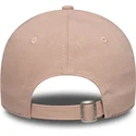 rozowa-regulowana-czapka-z-zakrzywionym-daszkiem-dla-kobiet-9twenty-dye-denim-new-york-yankees-mlb-od-new-era