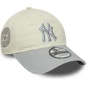 bezowo-szara-regulowana-czapka-z-daszkiem-dla-kobiet-9twenty-world-series-cooperstown-new-york-yankees-mlb-od-new-era