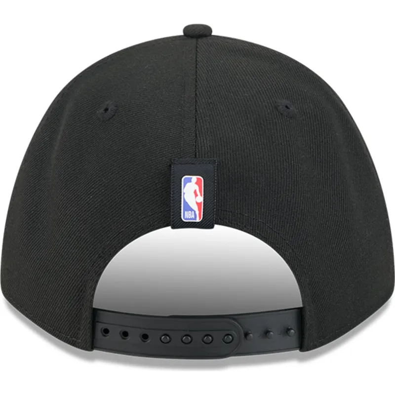 czarna-zakrzywiona-czapka-snapback-9forty-m-crown-draft-2025-chicago-bulls-nba-new-era