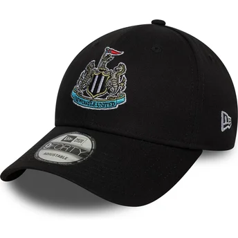 Czarna zakrzywiona regulowana czapka 9FORTY Core Newcastle United Football Club Premier League od New Era