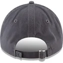 szara-zakrzywiona-czapka-regulowana-z-niebieskim-logo-9twenty-core-classics-new-york-yankees-mlb-od-new-era