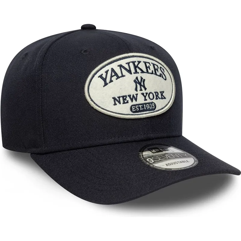 granatowa-zakrzywiona-czapka-snapback-9seventy-stretch-snap-patch-new-york-yankees-mlb-new-era