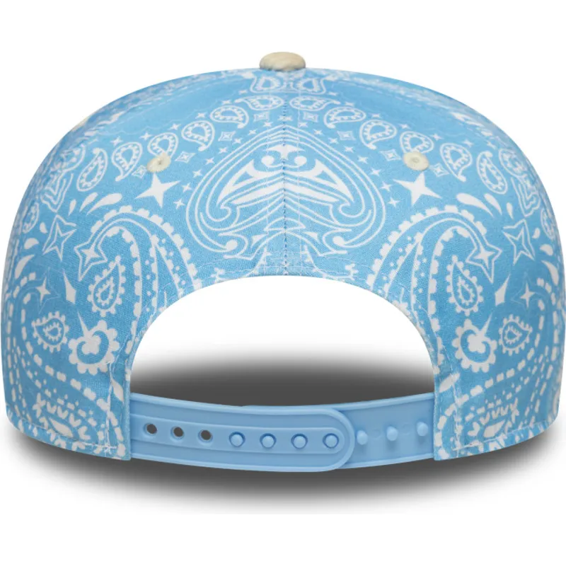 niebiesko-bezowa-czapka-z-daszkiem-snapback-9seventy-stretch-snap-lifestyle-racing-bulls-f1-team-formula-1-new-era