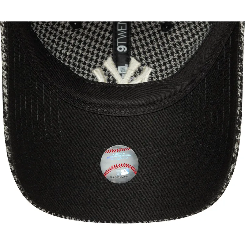 czarna-regulowana-czapka-z-daszkiem-9twenty-houndstooth-new-york-yankees-mlb-marki-new-era