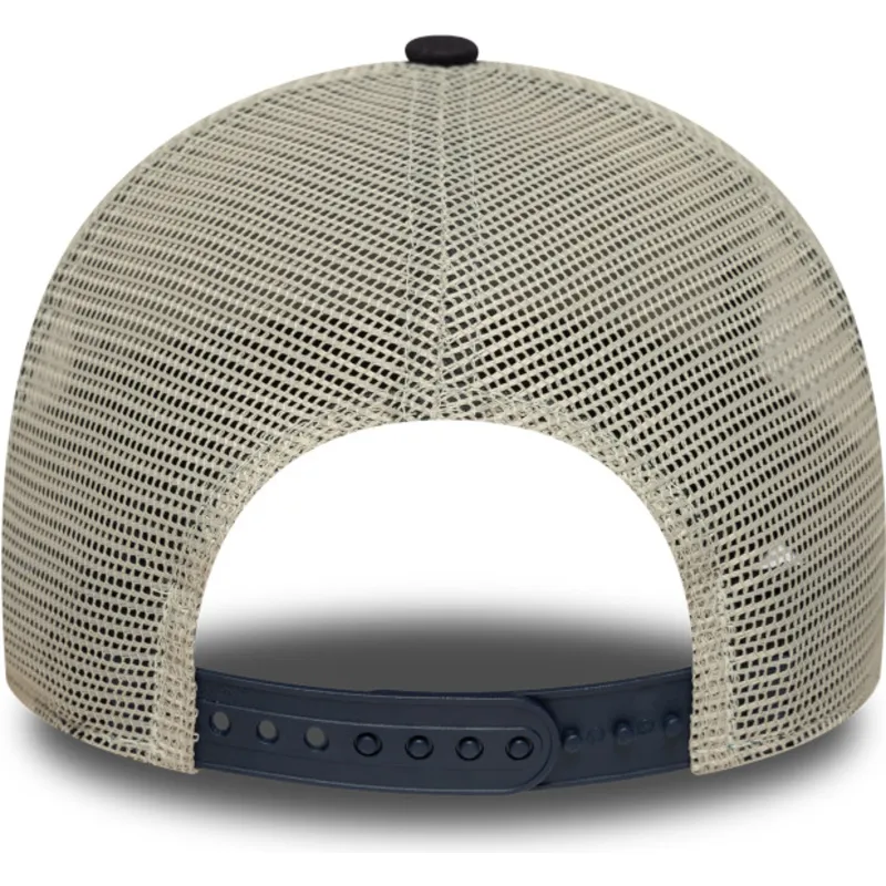 czapka-trucker-bezowa-i-granatowa-a-frame-animal-patch-z-kaczka-new-era