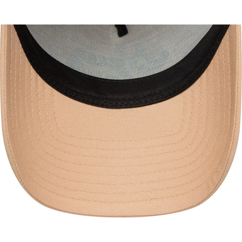 rozowa-czapka-trucker-damska-a-frame-city-new-york-new-era