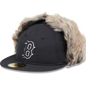 czarna-plaska-czapka-z-daszkiem-59fifty-winter-dog-ear-boston-red-sox-mlb-od-new-era