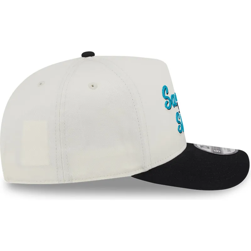bezowo-czarna-zakrzywiona-czapka-snapback-9fifty-a-frame-chainstitch-san-jose-sharks-nhl-new-era