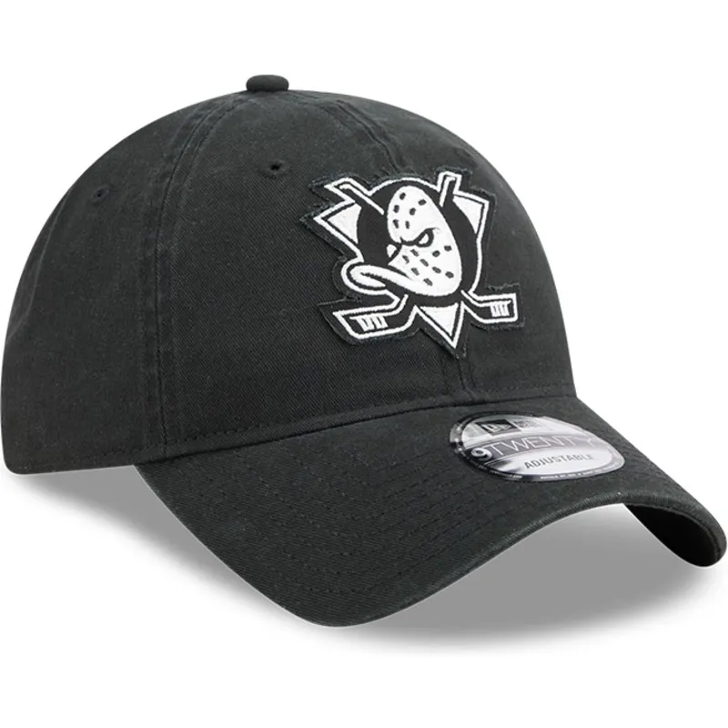 czarna-regulowana-czapka-z-zakrzywionym-daszkiem-9twenty-stamp-anaheim-ducks-nhl-new-era