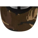 czapka-z-daszkiem-kamuflazowa-dopasowana-59fifty-pre-curved-brushed-cotton-three-looms-woodland-od-new-era